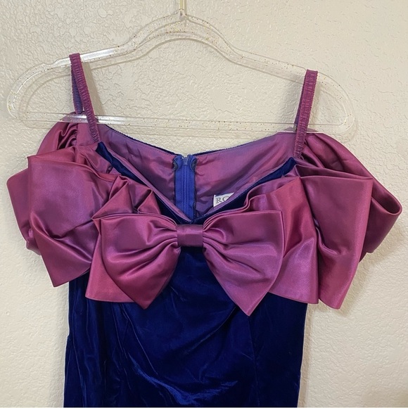 Vintage Roberta Velvet Bow Dress - Picture 3 of 5